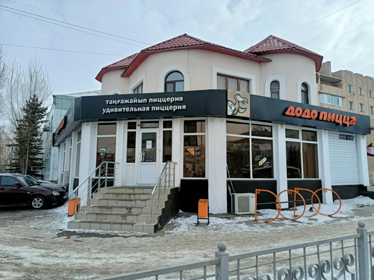 1 Комнатные Апартаменты На Садуакасова 24 Kökschetau Exterior foto